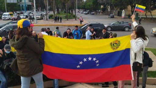 Comunidad venezolana en Tijuana atenta a la crisis política de su país