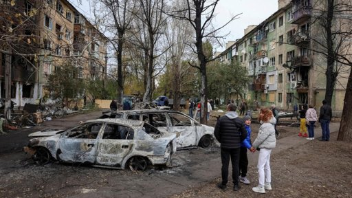 Bombardeos rusos dejan al menos seis niños y adultos muertos y afectan la red eléctrica