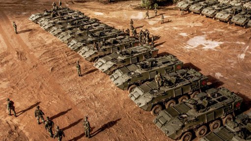 Governo Avança com Modernização das Viaturas Blindadas Pandur do Exército