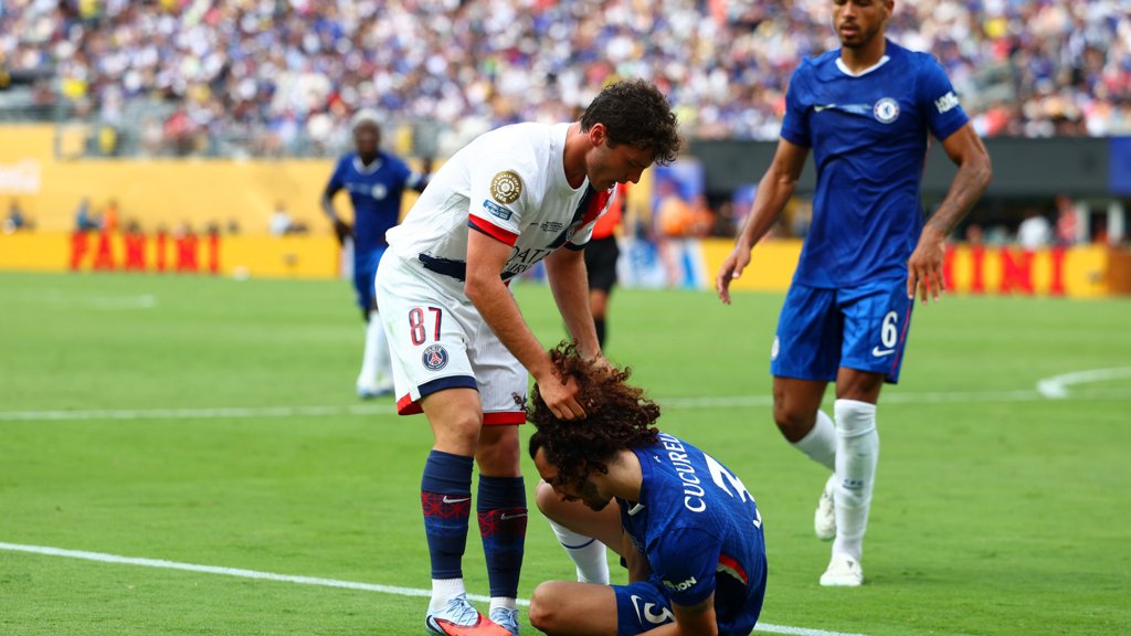 João Neves suspenso por dois jogos falha Supertaça Europeia