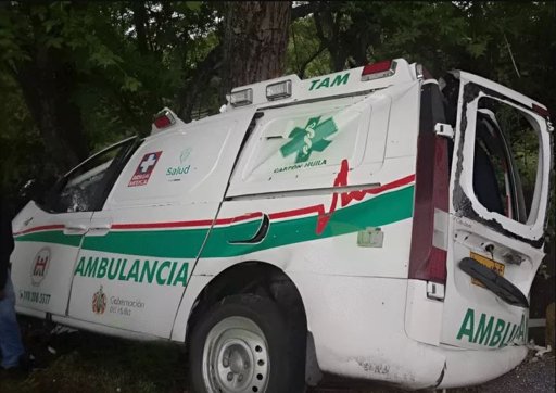 Muere conductor de ambulancia en trágico accidente en Tolima