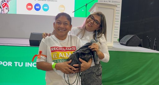 Alcaldía de Barranquilla rinde homenaje a más de 1.600 recicladores de oficio