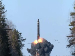 La Russie annonce l'essai réussi de son nouveau missile nucléaire "Bourevestnik"