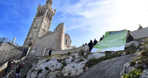 Le chef de file EELV Hassen Hammou jugé pour corruption de mineur