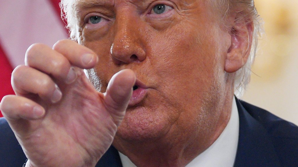 Trump Encurta Ultimato à Rússia para Cessar-fogo na Ucrânia