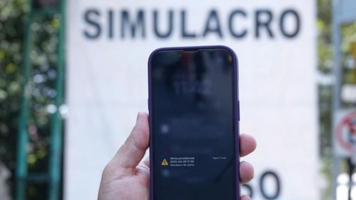Simulacro Nacional 2025 incorporará por primera vez una alerta masiva a celulares
