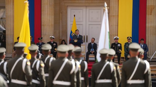 Presidente Petro llama a recolectar 2,5 millones de firmas para una Asamblea Constituyente