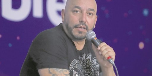 Belinda denuncia a Lupillo Rivera por violencia digital y mediática