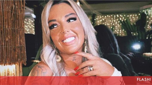 Cláudia Nayara Enfrenta Rumores de Falsa Gravidez Após Aborto em Palco