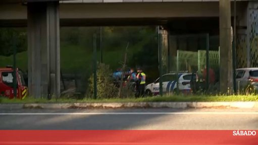 Seis Jovens Morrem Carbonizados em Violento Acidente de Carro em Lisboa