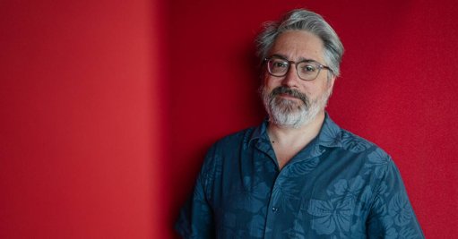 'Humor À Primeira Vista' Explora os Bastidores da Comédia em Portugal