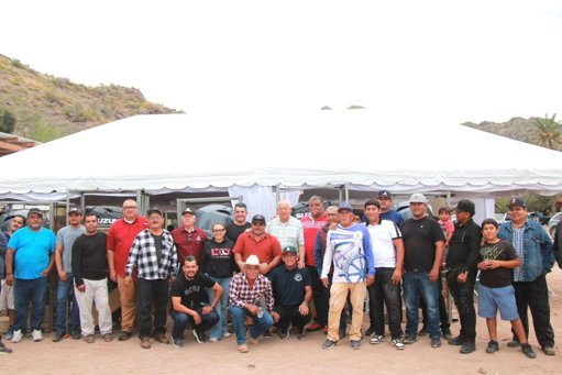 Gobierno de BCS entrega apoyos productivos a la comunidad de Agua Verde en Loreto