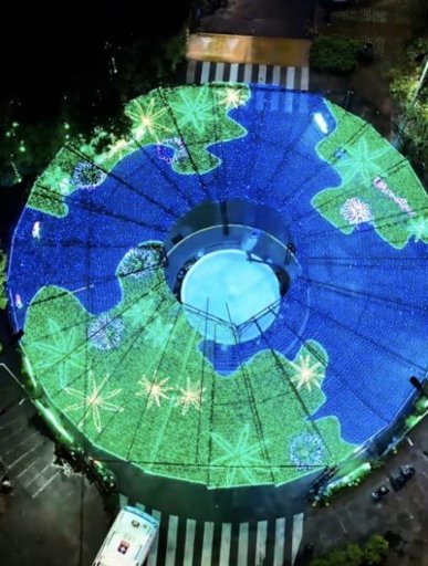 Manizales enciende la Navidad con un alumbrado de enfoque metropolitano