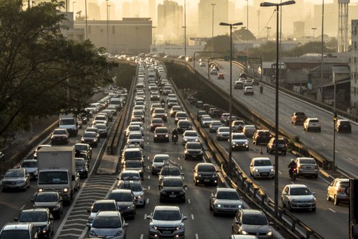 UE recua na proibição total de motores a combustão a partir de 2035