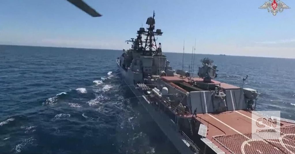 Rússia e China Realizam Exercícios Militares Conjuntos no Mar do Japão