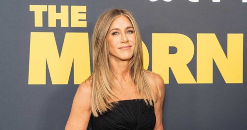 Jennifer Aniston officialise sa relation avec Jim Curtis sur Instagram