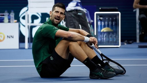 Djokovic gana su título 101 pero se retira de las Finales ATP por lesión