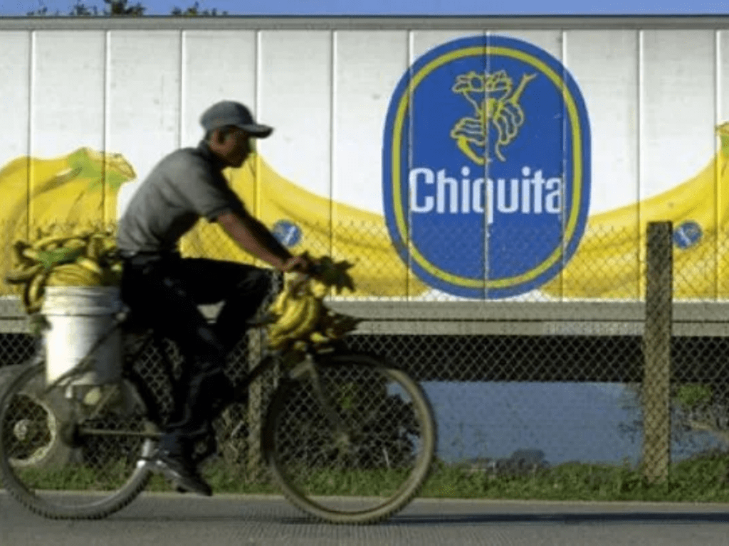 Fallo Histórico: Condenan a Siete Exdirectivos de Chiquita Brands en Colombia por Financiar Paramilitares
