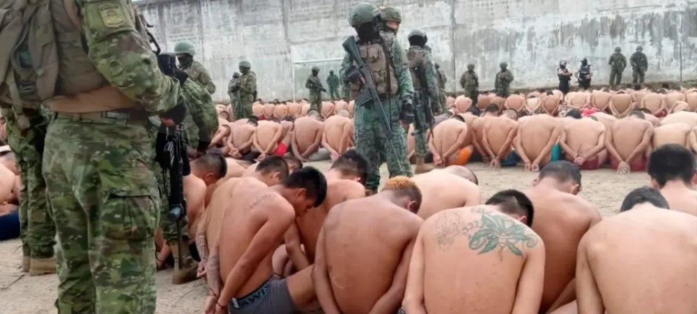 Ecuador anuncia deportación de presos colombianos