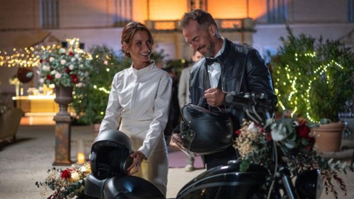 Demain nous appartient : Le mariage tant attendu de Martin et Raphaëlle rythme les intrigues