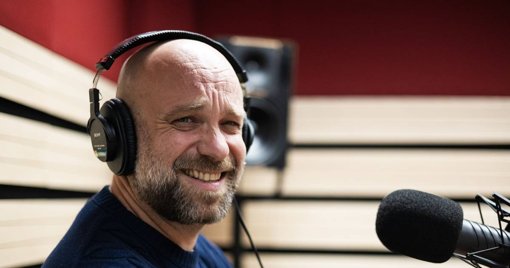 "The Paper", spin-off de "The Office", estreia e gera debate sobre o humor e o jornalismo