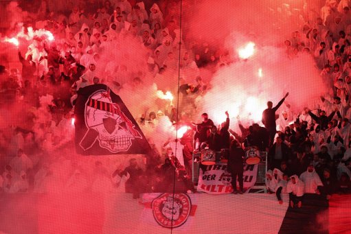 Agressions de joueurs à Nice : le club condamne des violences "inacceptables" de la part de ses supporters