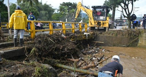 Fuerte vendaval causa inundaciones y daños en Pereira y Dosquebradas