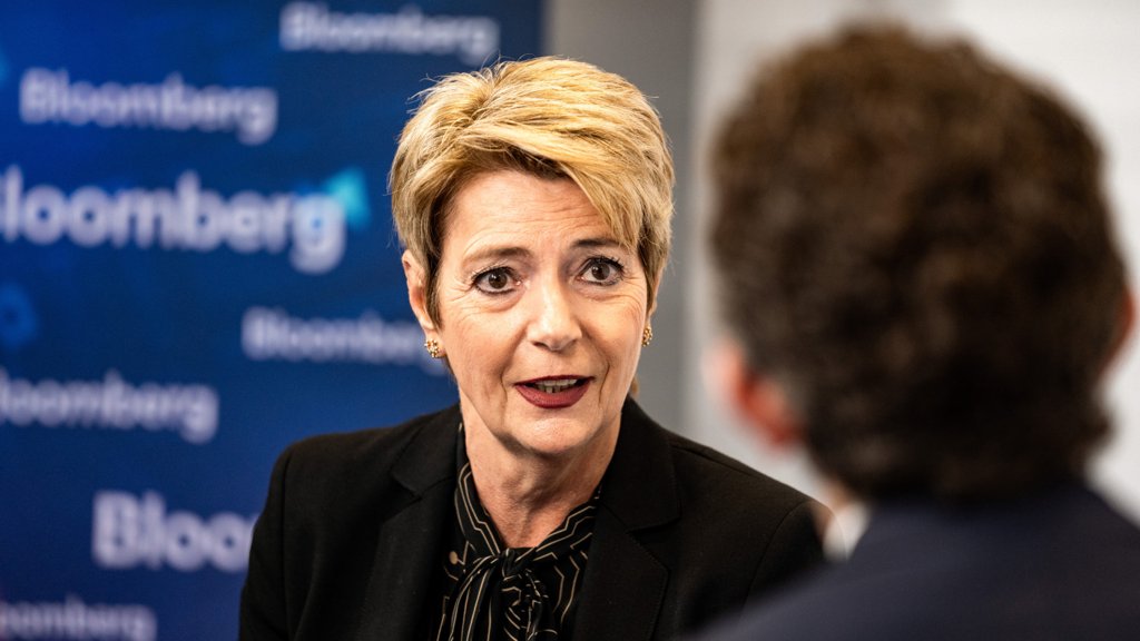 Suíça enfrenta tarifas de 39% dos EUA e envia delegação para negociar