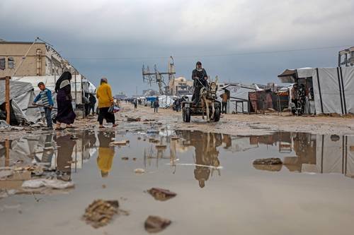Crisis humanitaria en Gaza se agrava por tormenta invernal y falta de ayuda