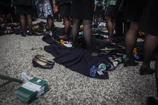 Atraso no Pagamento do Prémio Salarial Gera Descontentamento e Protestos