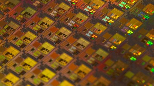 Nvidia investe 5 mil milhões de dólares na Intel para competir com a AMD