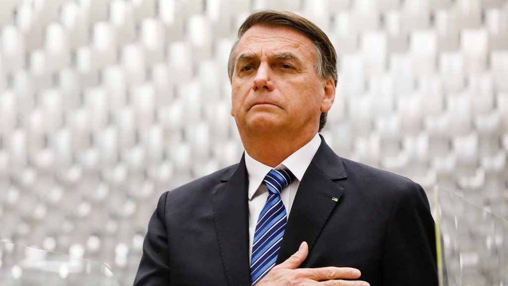 Trump interviene en crisis política de Brasil con aranceles y apoyo a Bolsonaro