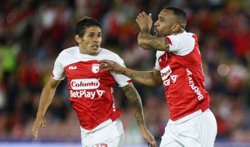 Hugo Rodallega supera lesión y regresa para liderar a Santa Fe