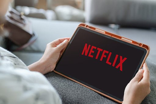 Hollywood en Vilo: La Posible Fusión de Netflix y Warner Bros.
Discovery Desata Tensión