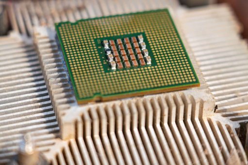 STMicroelectronics : Un début d'année en fanfare pour le fabricant de puces