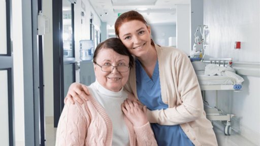 Corte Constitucional ordena a EPS garantizar cuidadores domiciliarios para personas dependientes