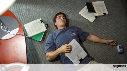 Crescem as Preocupações com a Bolha na Inteligência Artificial e a Nvidia Sofre Forte Queda