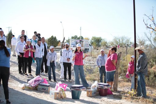 Inspira Coahuila lleva apoyos y servicios a las comunidades más alejadas del estado