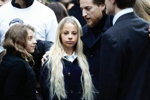 Giulia Sarkozy, 14 ans, prend la parole sur Instagram pour soutenir son père incarcéré