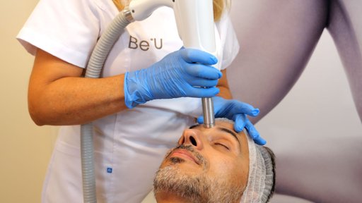 Cientistas de Coimbra Criam Tecnologia Estética que Regenera a Pele sem Cirurgia