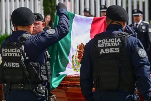 Comandante de policía muere en explosión provocada durante búsqueda de mujer desaparecida