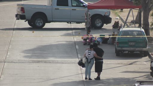 Asesinan a vendedor de flores frente al panteón San Nicolás en León; es el tercer ataque contra la familia