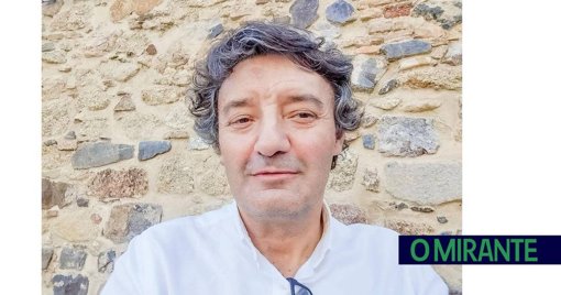 Crise na Profissão Docente: Desgaste, Abandono e Condições de Trabalho