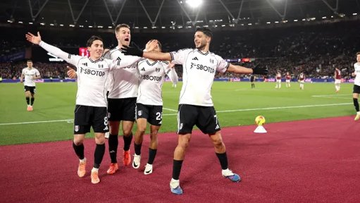 Raúl Jiménez anota de nuevo y le da la victoria al Fulham en el último partido del año