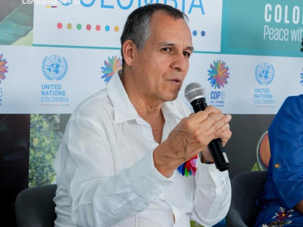 Gobierno colombiano busca a Catar como sede para diálogos de paz con el Clan del Golfo