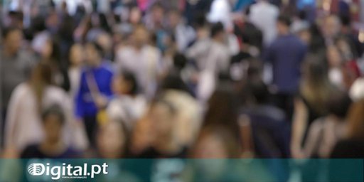 Especialistas Exigem Políticas de Habitação Integradas para Combater o Despovoamento