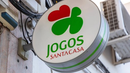 Prémios de jogos da Santa Casa acima de 5.000 euros sujeitos a 20% de imposto
