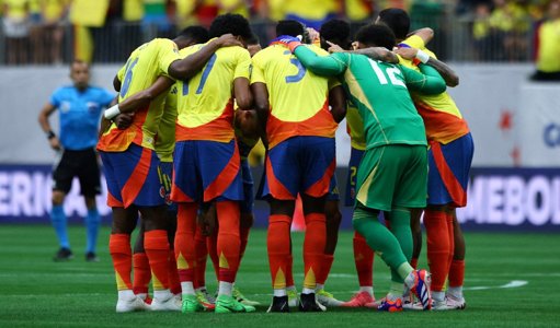 Lesión de último minuto: Deiver Machado es baja y Álvaro Angulo recibe el llamado a la Selección