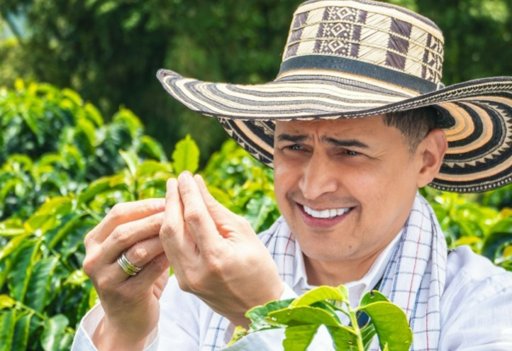 Jorge Celedón Lanza su Marca de Café 'Ay Ombe Coffee'