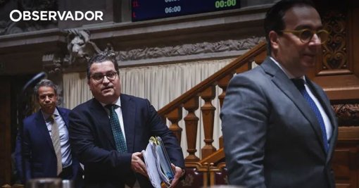 Governo Anuncia Redução Plurianual do IRS até 2029
